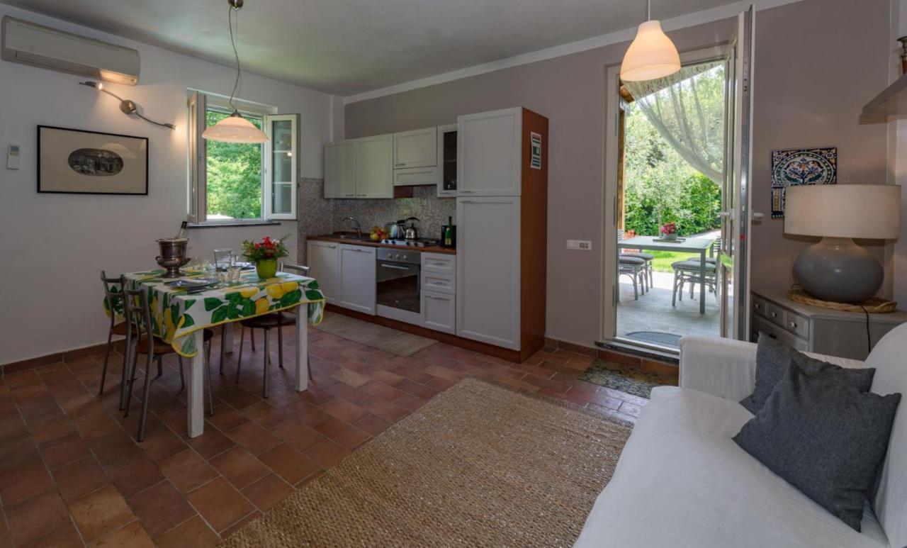 Villa Con Piscina Esclusiva Nel Verde Lucca Eksteriør bilde