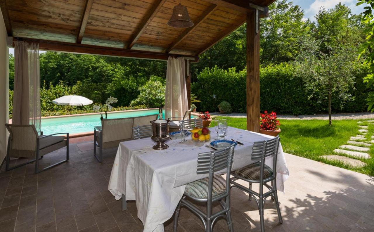 Villa Con Piscina Esclusiva Nel Verde Lucca Eksteriør bilde
